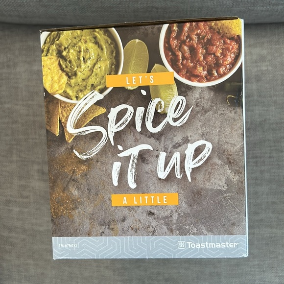 NIB Toastmaster 1/2 cup mini chopper - Picture 5 of 5